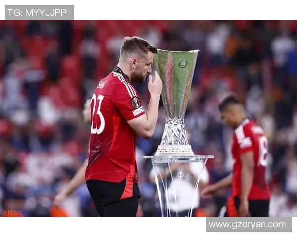 欧联杯精彩对决多特蒙德逆转曼城乌龙球引爆全场激情